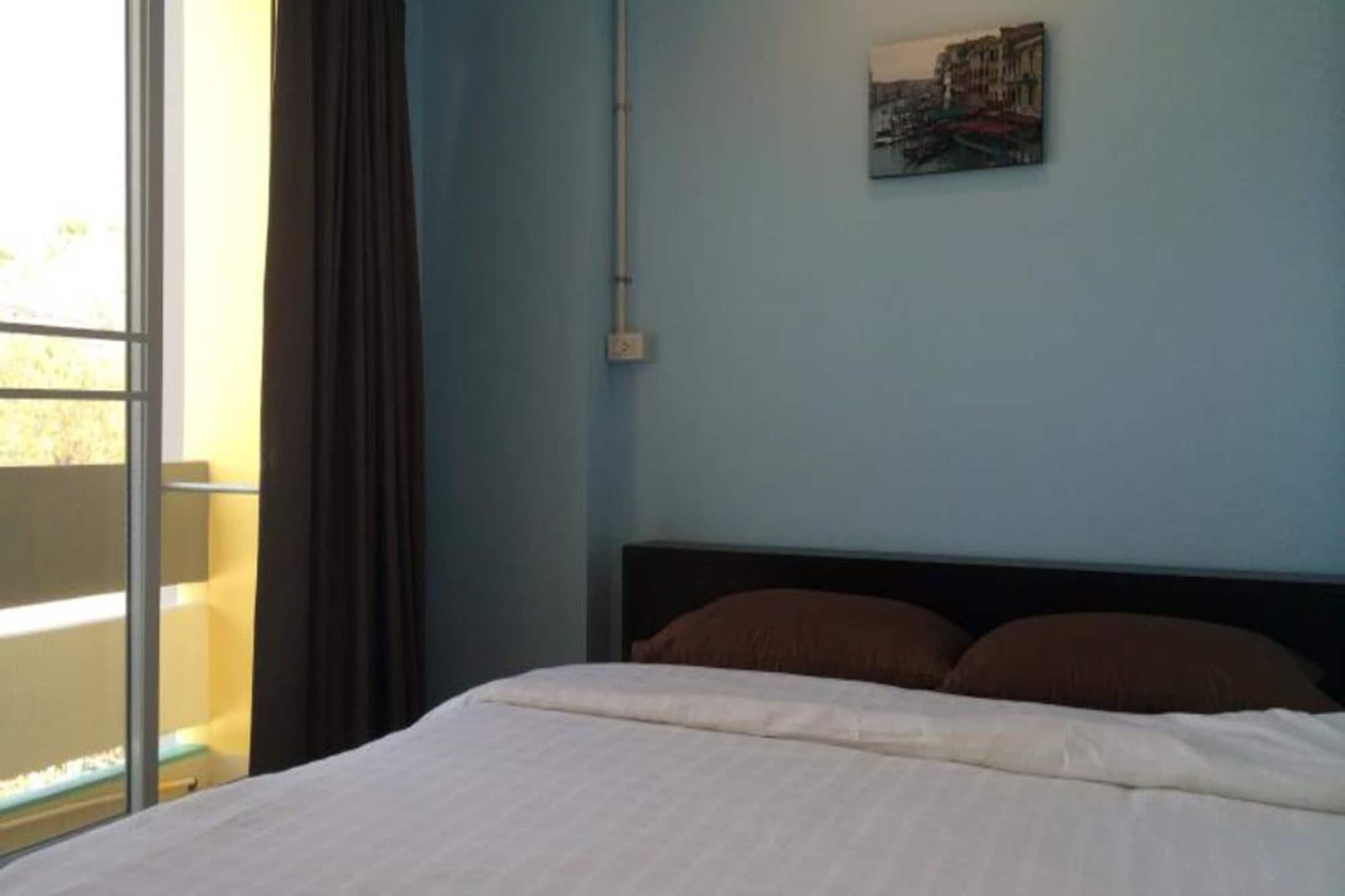 U Dee Room And Coffee Kanchanaburi City Exteriör bild