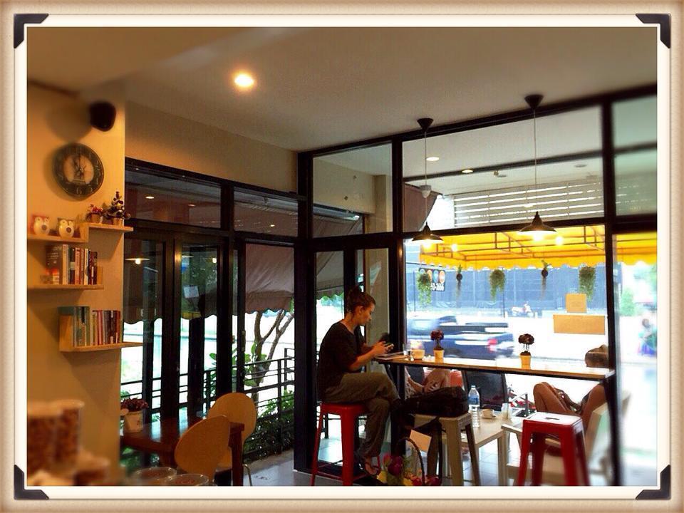 U Dee Room And Coffee Kanchanaburi City Exteriör bild